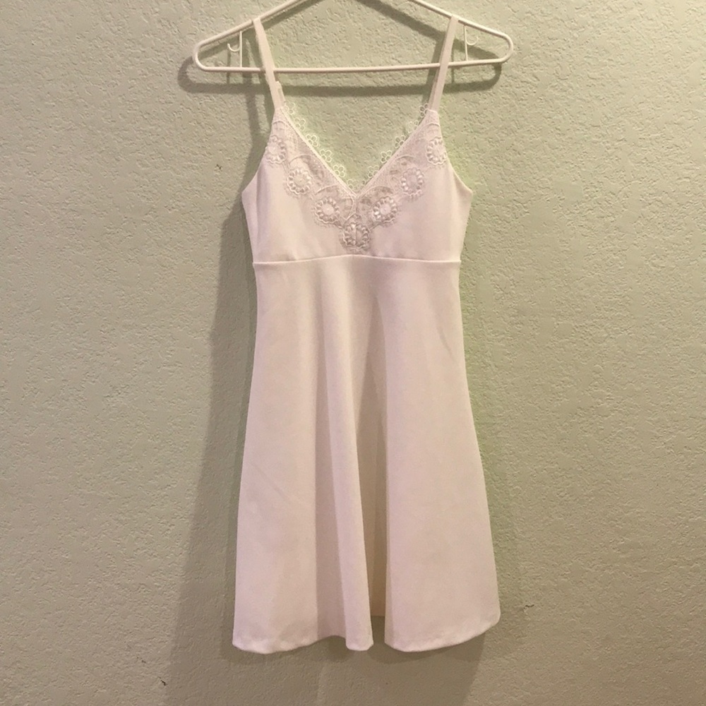 Aqua • White Dress